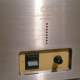 出力(AC)の周波数を可変できます。