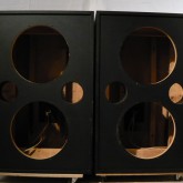JBL の大型システム用 15inch ユニット ×２ エンクロージャーです。