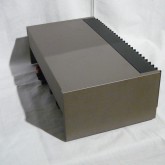 製品横部です。目立つ傷などはありません。