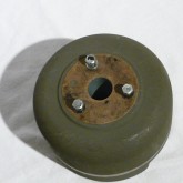 ホーン接合部です。ボルトが付属しています。