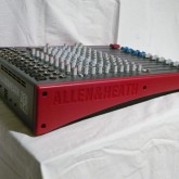 製品横部です。