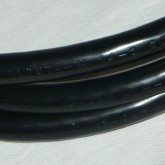 AC cable は belden 19364 のようです。