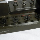 出力管 8045G×4 は付属していません。