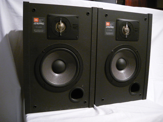 JBL J216pro 2way speaker systems | 中古オーディオ・ビンテージオーディオ販売・修理の専門店 MUSiCA