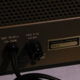 キットモデルは 100V 仕様です。オリジナル同様電源SWは装備されていません。