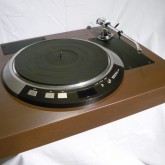 SME 3012 搭載のレコードプレーヤーです。