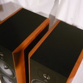 製品上部は置き染みなどもなく良い状態です。