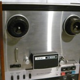 製品前面、テープ装着部分です。