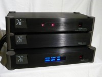 WADIA の力作DAC wadia 9 と シグナルコンバーター wadia 10 のセットです。