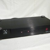 wadia 10 は coaxial(SPDIF)/AES-EBU/TOS link を ST-link に変換するユニットです。