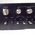 SANSUI AU-7700 integrated stereo amplifier