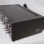 SANSUI AU-7700 integrated stereo amplifier