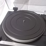 Thorens TD-320(BK) / SME 3009R analog disc player